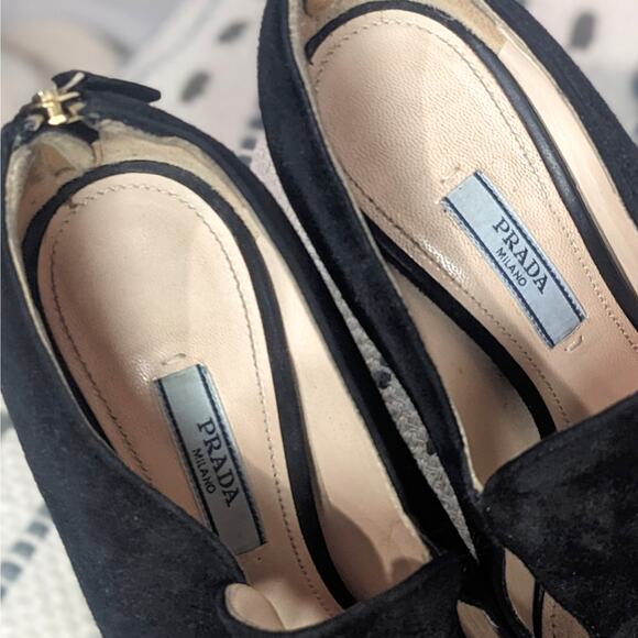 Prada Tear Drop Cut out Bootie High Heels Black Women's Size 37 1/2 / US 7.5 - Picture 7 of 10